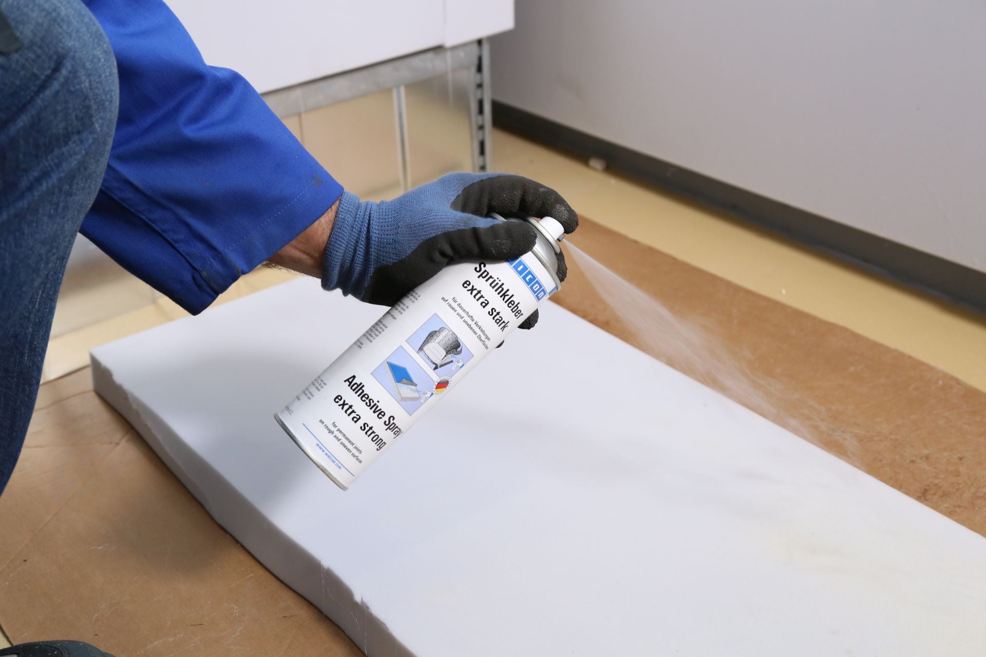 WEICON Adhesive Spray Extra Strong