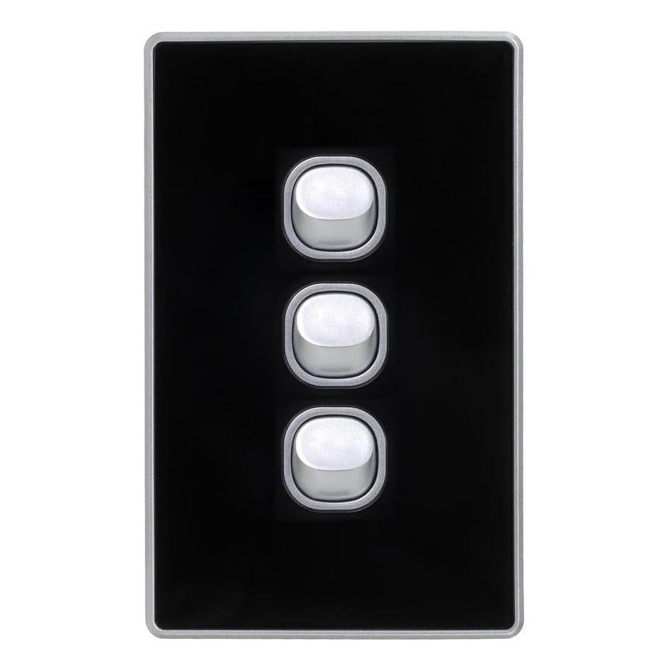 Iluma 3 Gang Light Switch D-Series Black/Silver
