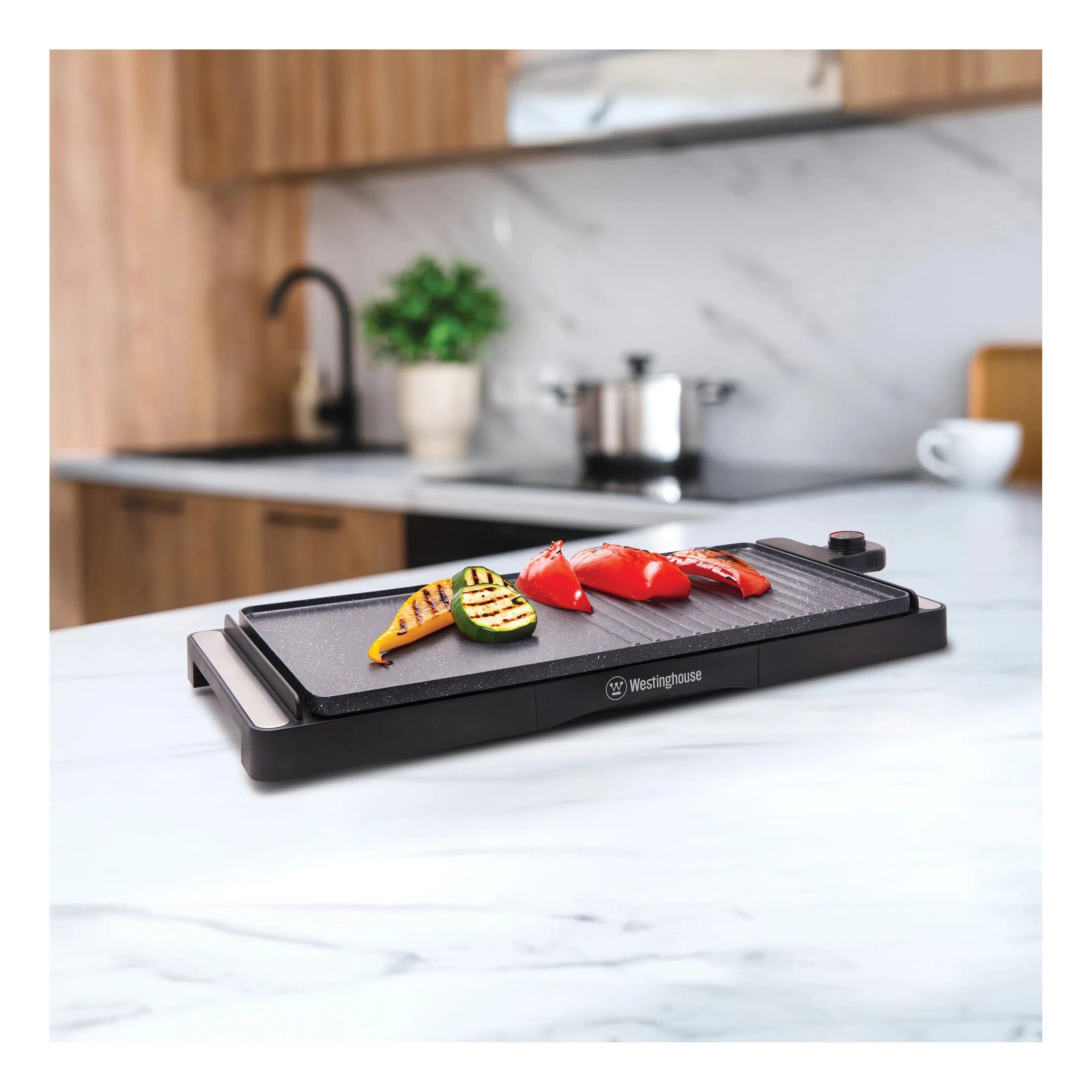 Westinghouse 2200W Non Stick Electric Grill 652 x 261 x 68mm