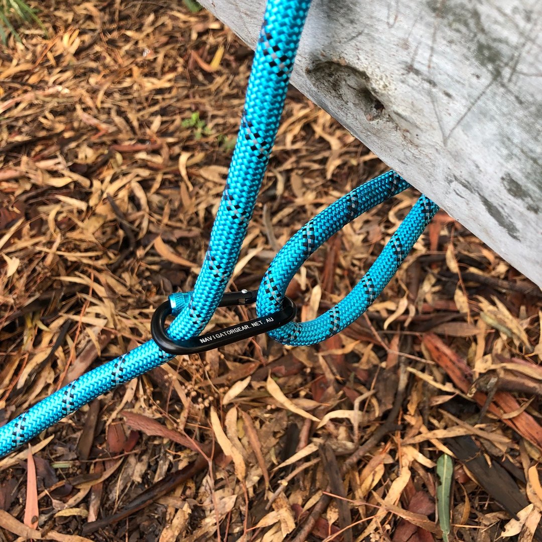 Navigator - Dog Leash Buddy - RV Online