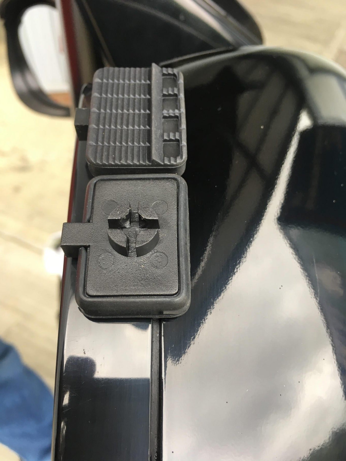 Milenco - LR Pads - MIL4466 - RV Online