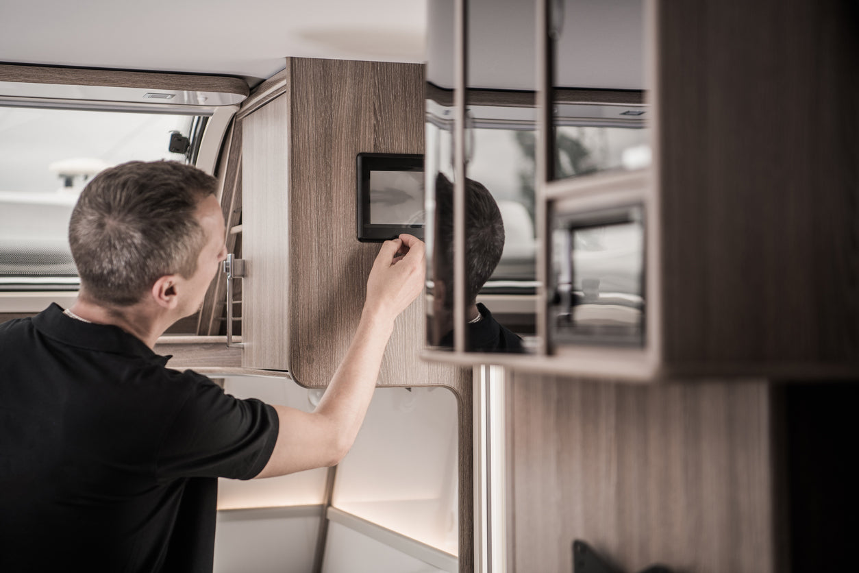 Importance of cleaning caravan tanks regularly-RV Online