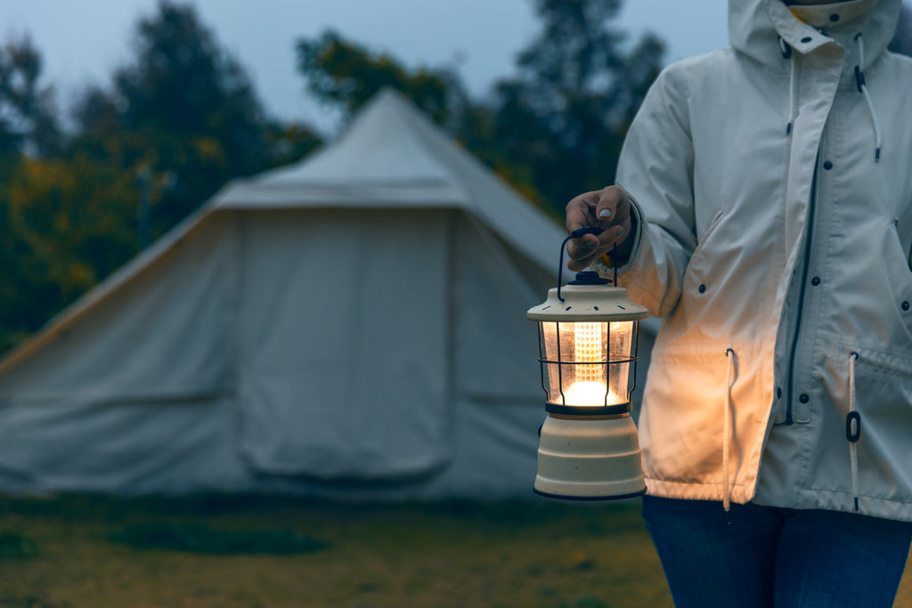 Choosing the Best Camping Lights – RV Online