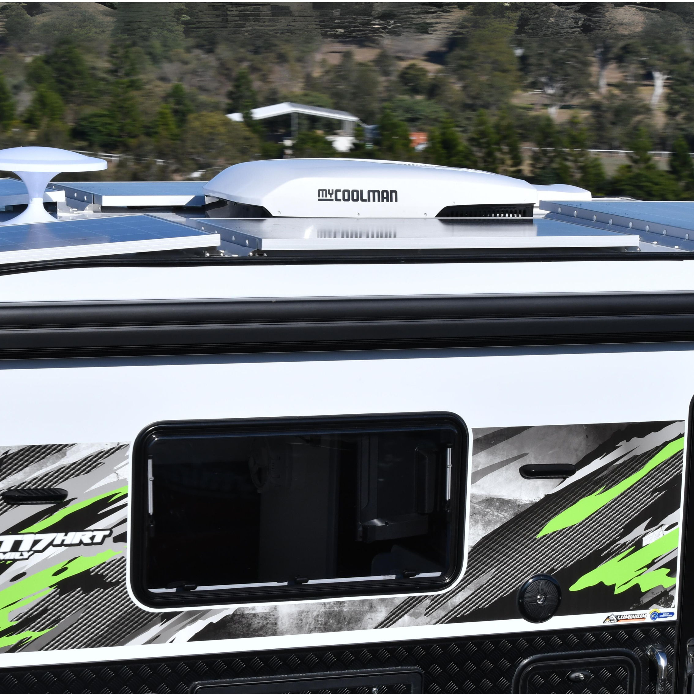 myCOOLMAN Roof Top Air Conditioner 3KW Kit **NEW**- RV Online