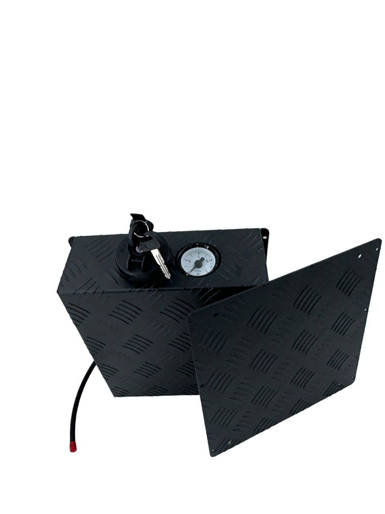 AU Focus 5L Fuel Tank Cover Black Checker Plate