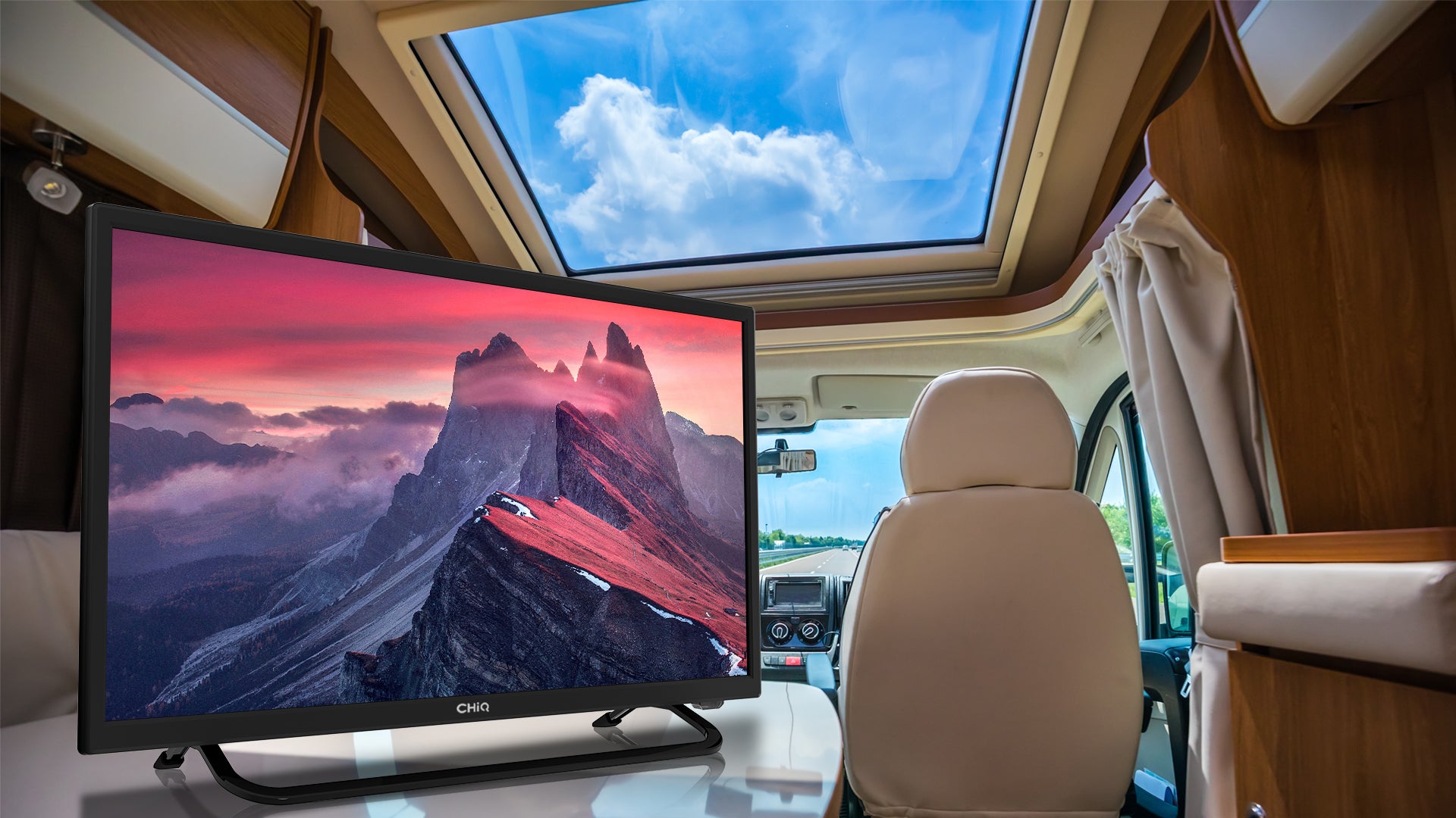 CHiQ TV 24 inches for Caravan Smart HD