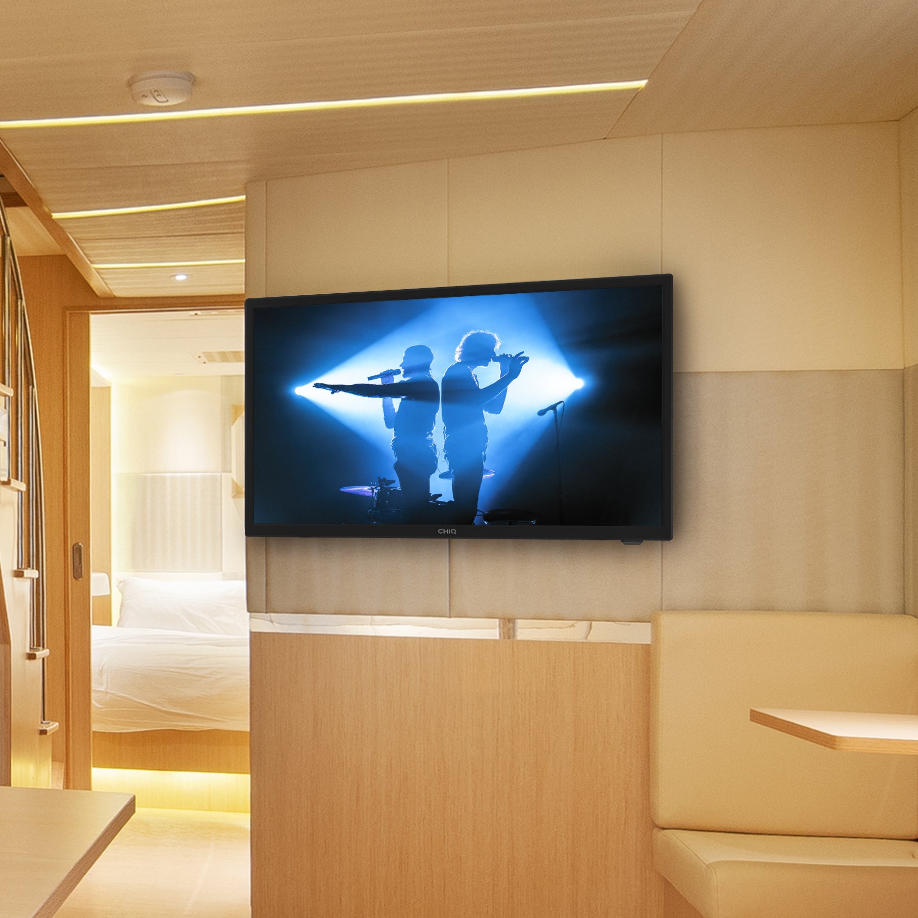 CHiQ 24" Caravan Smart Android TV HD Bluetooth Built-in Chromecast – RV Online