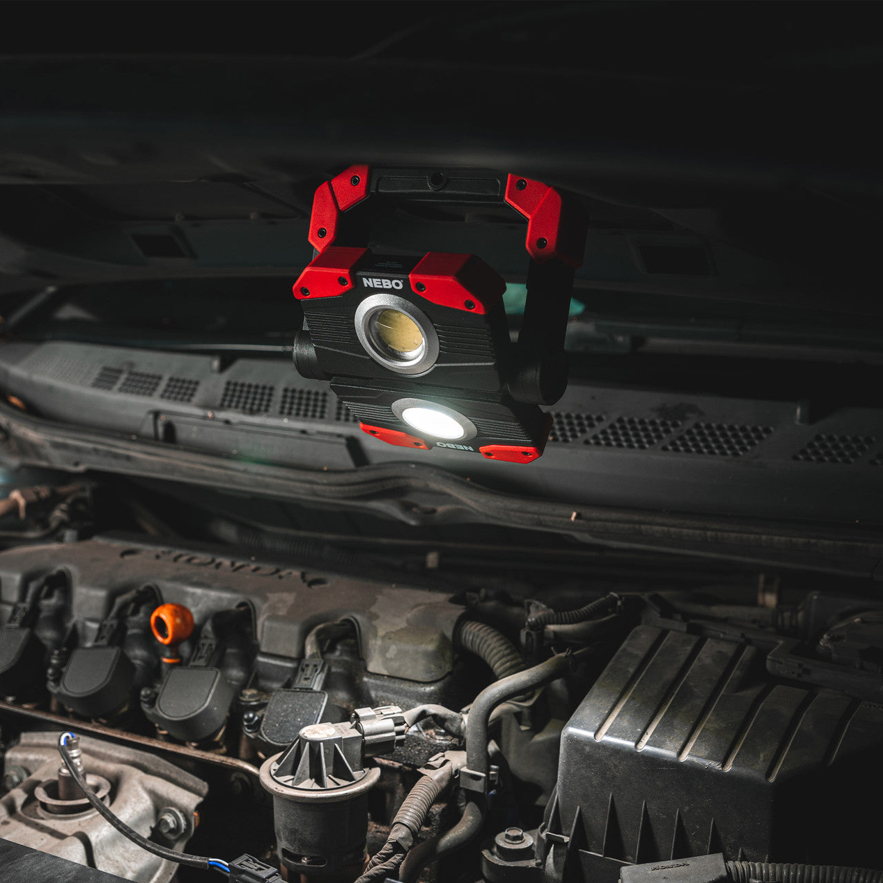 Nebo Omni 2000 Rechargeable Work Light and Power Bank - RV Online