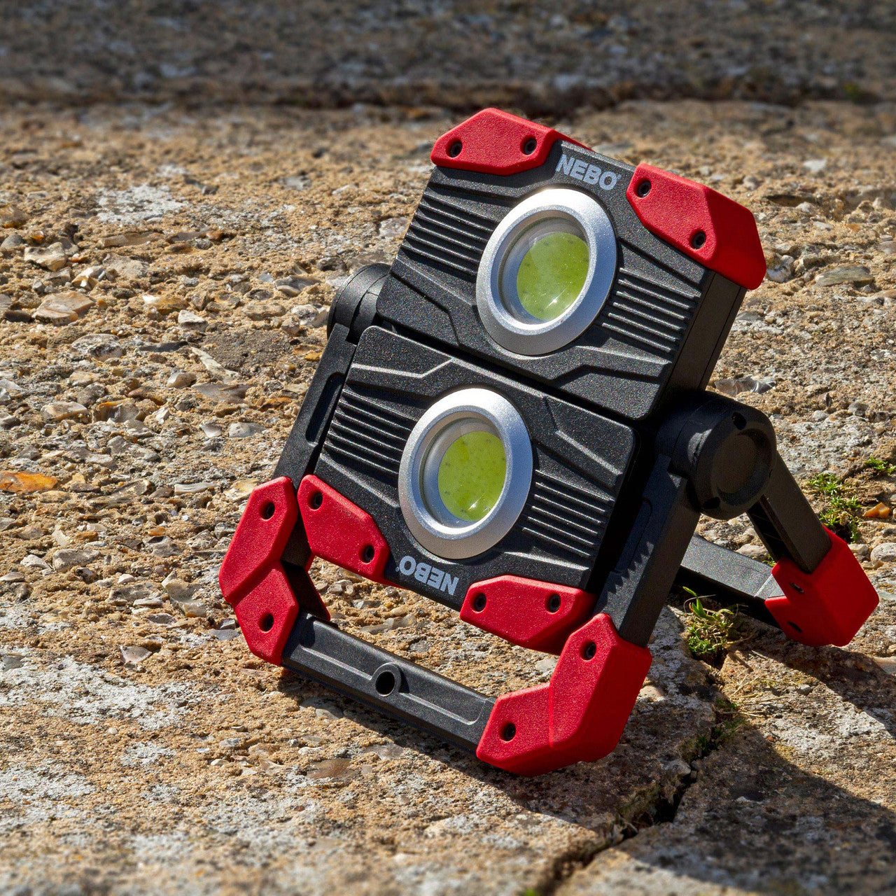 Nebo Omni 2000 Rechargeable Work Light and Power Bank - RV Online
