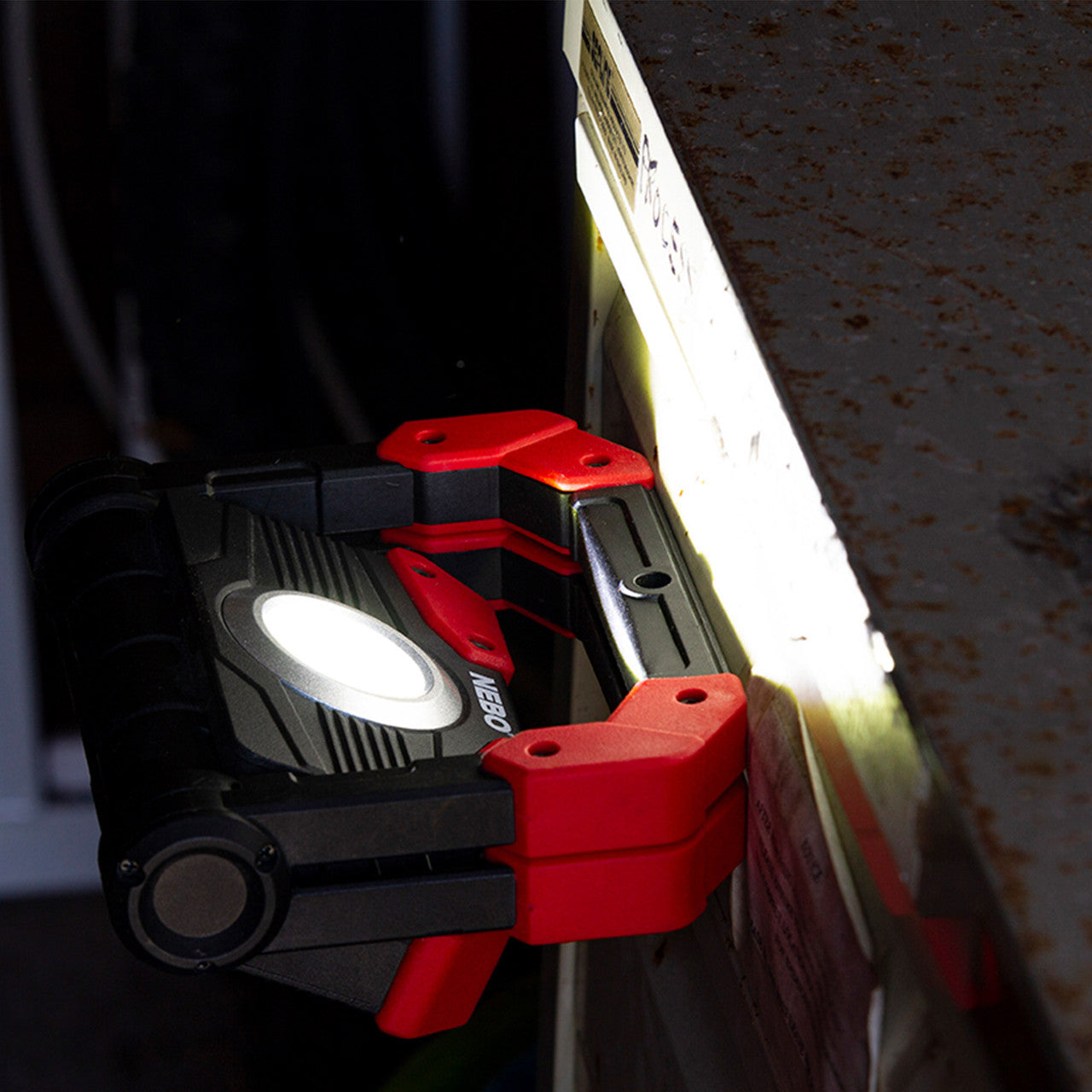 Nebo Omni 2000 Luman Rechargeable Work Light and Power Bank
