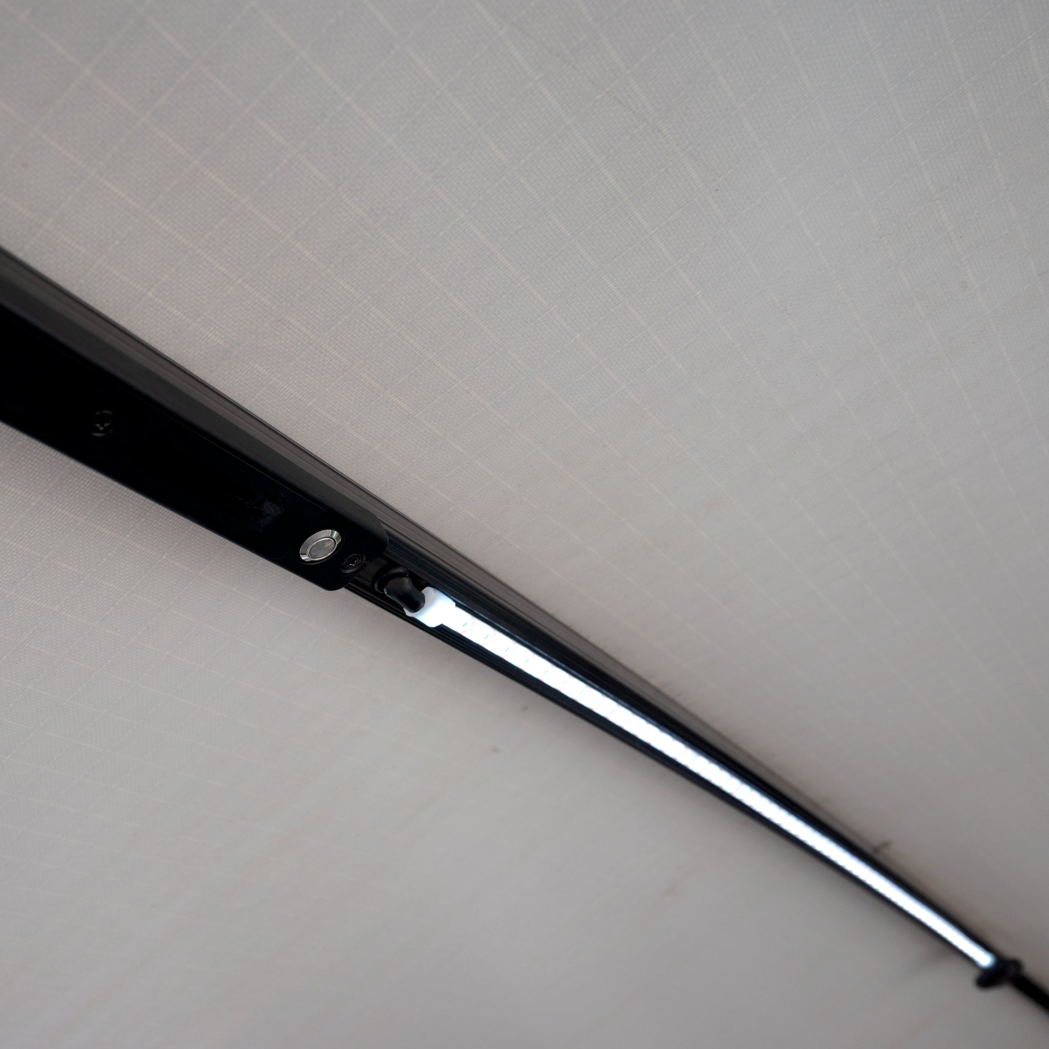 Aussie Traveller Curved Roof Rafter LED Black