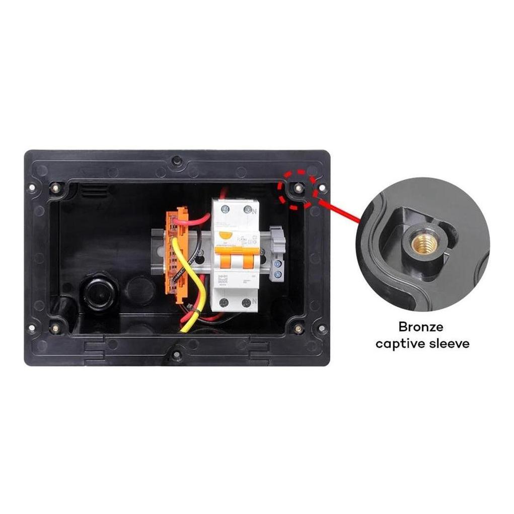 Iluma 15A Power Inlet with 1*16A NHP RCBO