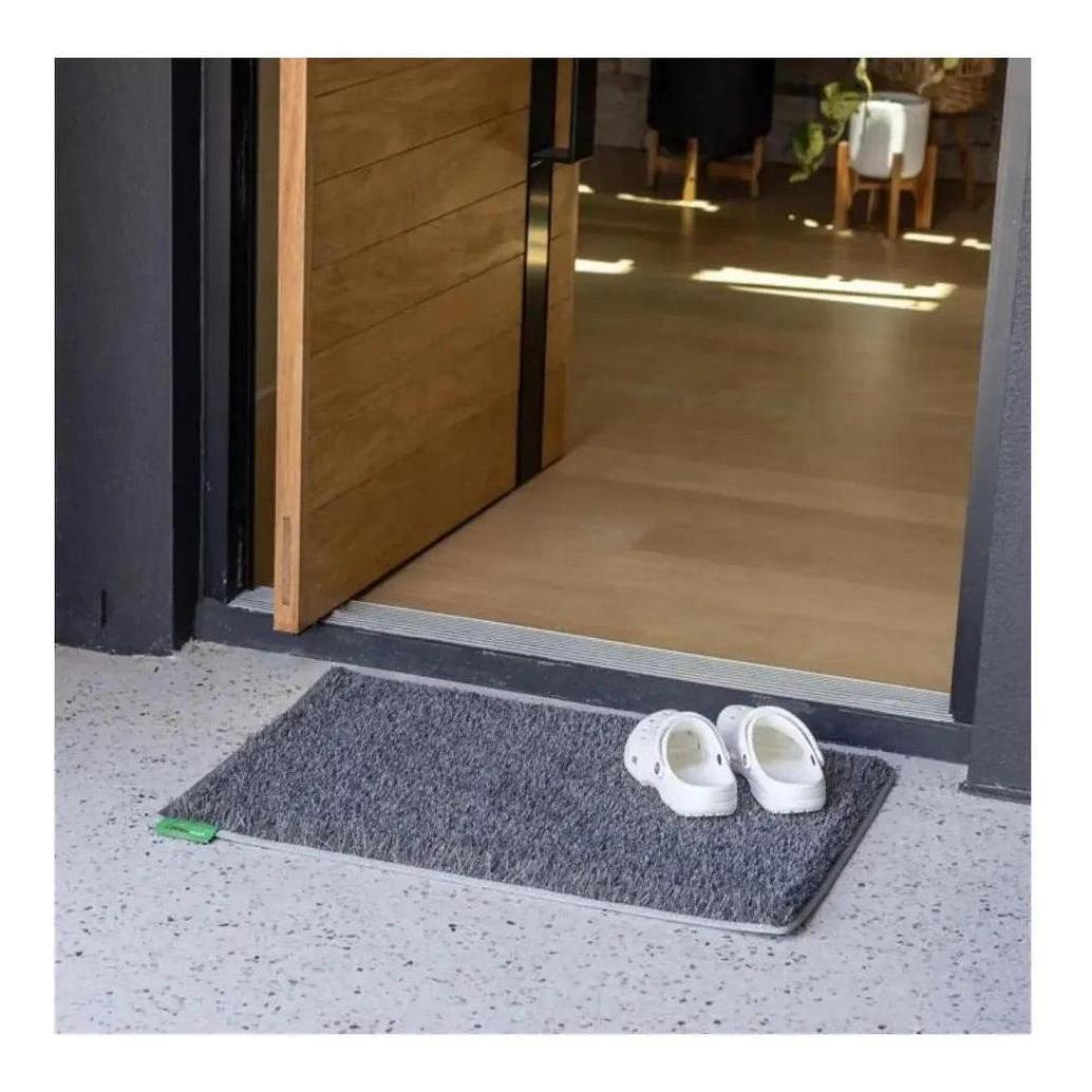 MUK Mat Large Mat 60 x 90cm Dark Grey