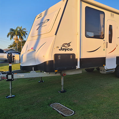 Actual use of Black Jack Electric Caravan Trailer Jack